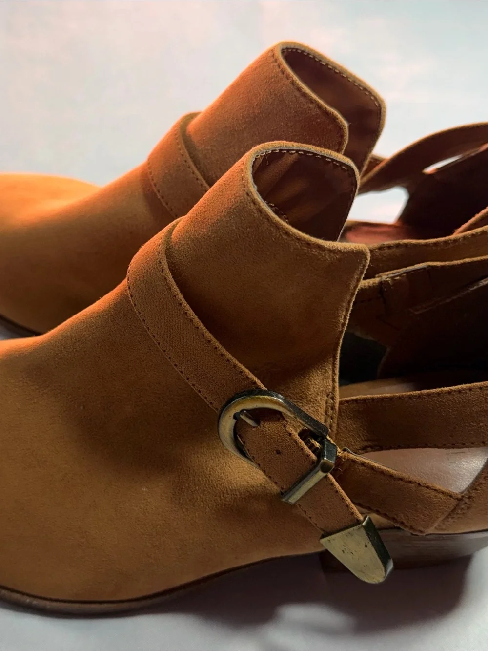 Time and Tru suede chukka